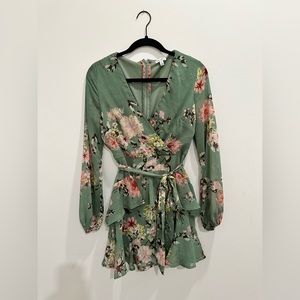 Worn once - Floral long sleeve dress